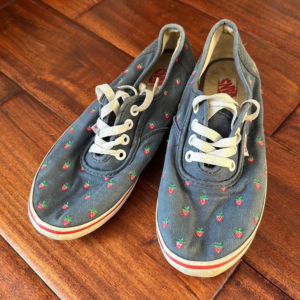 Women’s vans size 7.5